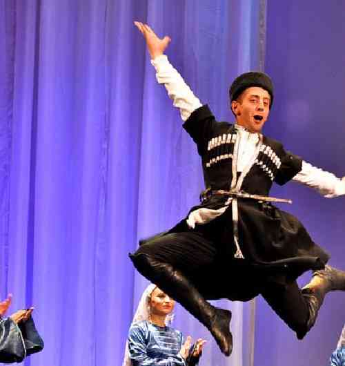 دانلود آهنگ گادویی من آلیم گل گلباشووا مرتضی اشرفی